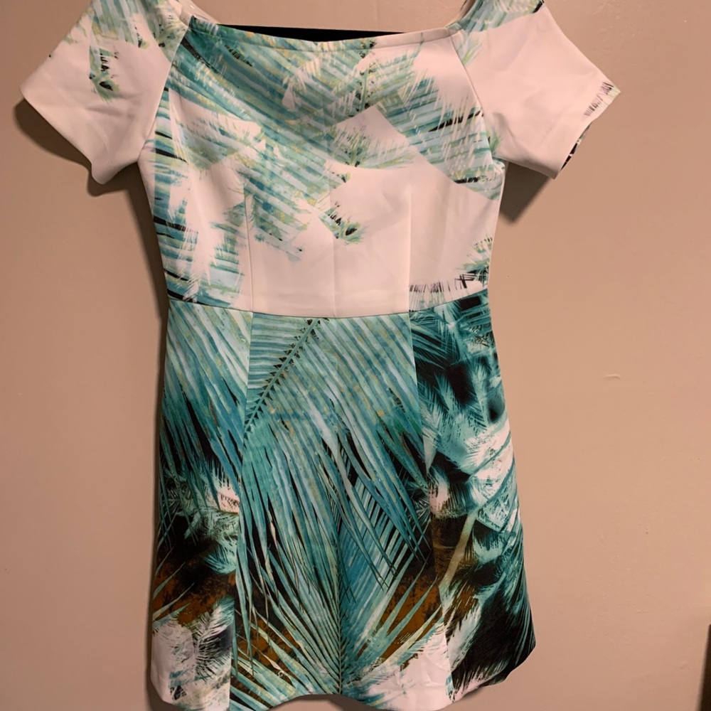 Beachy off shoulder dress